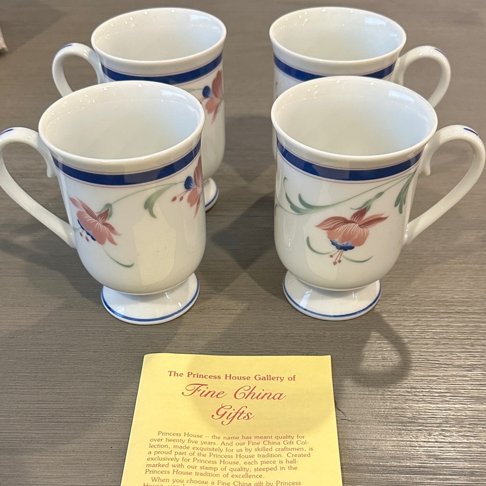 Vintage Princess House 4 pc Porcelain Footed Mugs